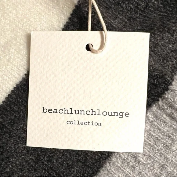 NWT BeachLunchLounge Portia Striped Mock Neck Sweater Small - Picture 5 of 8